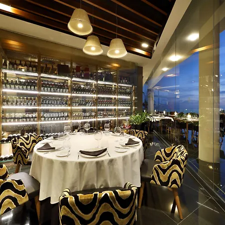 特内里费硬石酒店度假村 5* 阿德耶